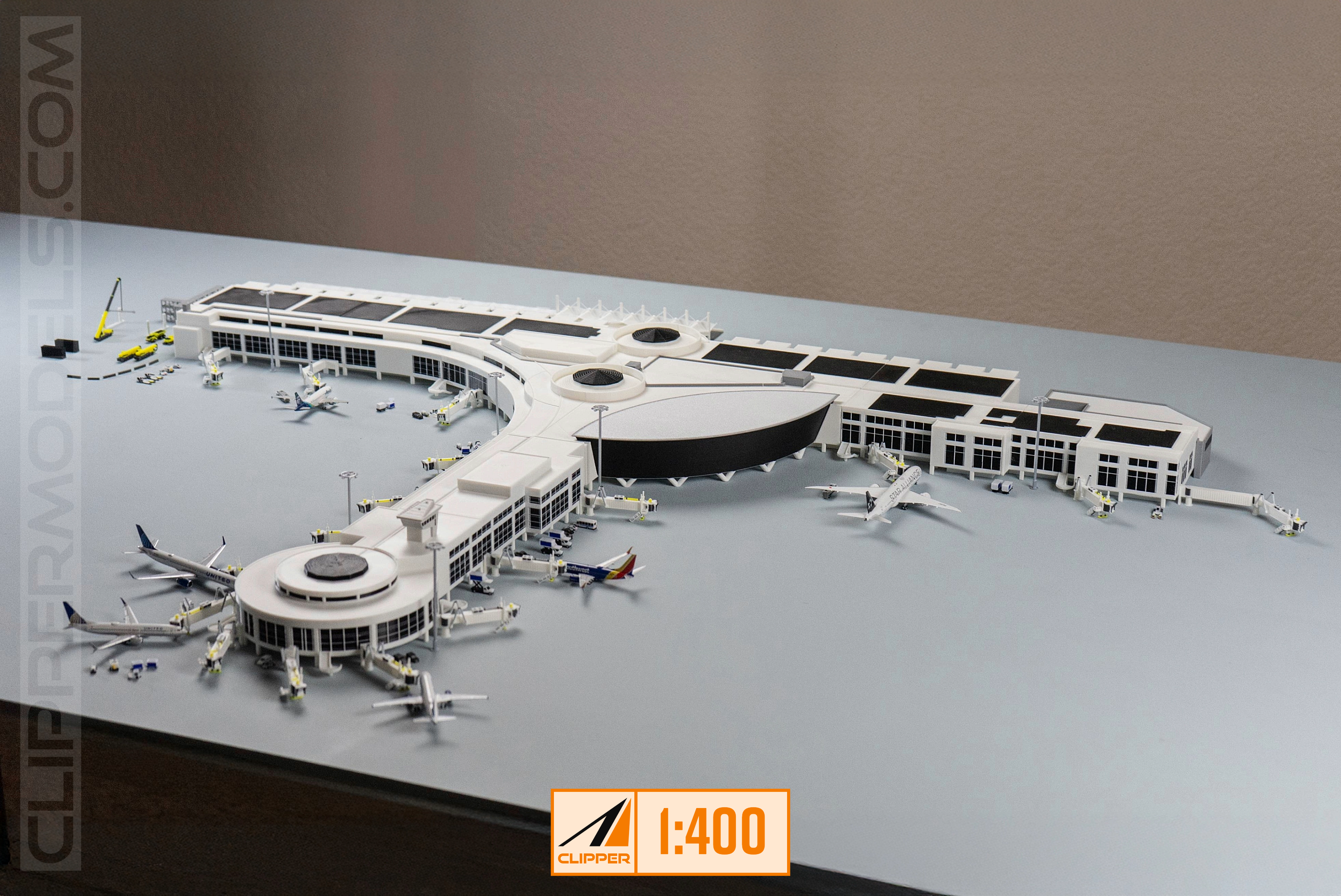 1:400 Scale San Diego International Airport | Terminal 2