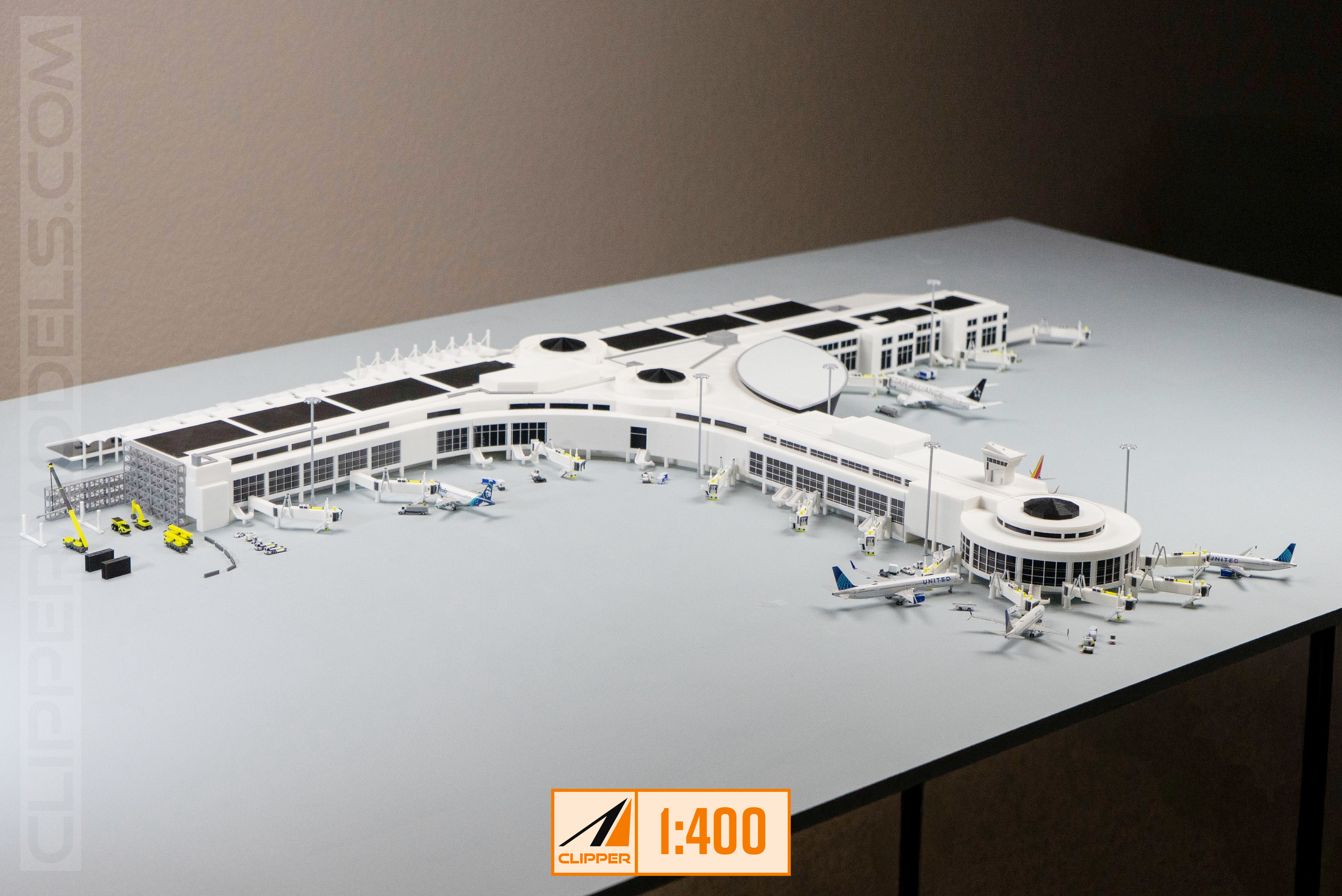 1:400 Scale San Diego International Airport | Terminal 2