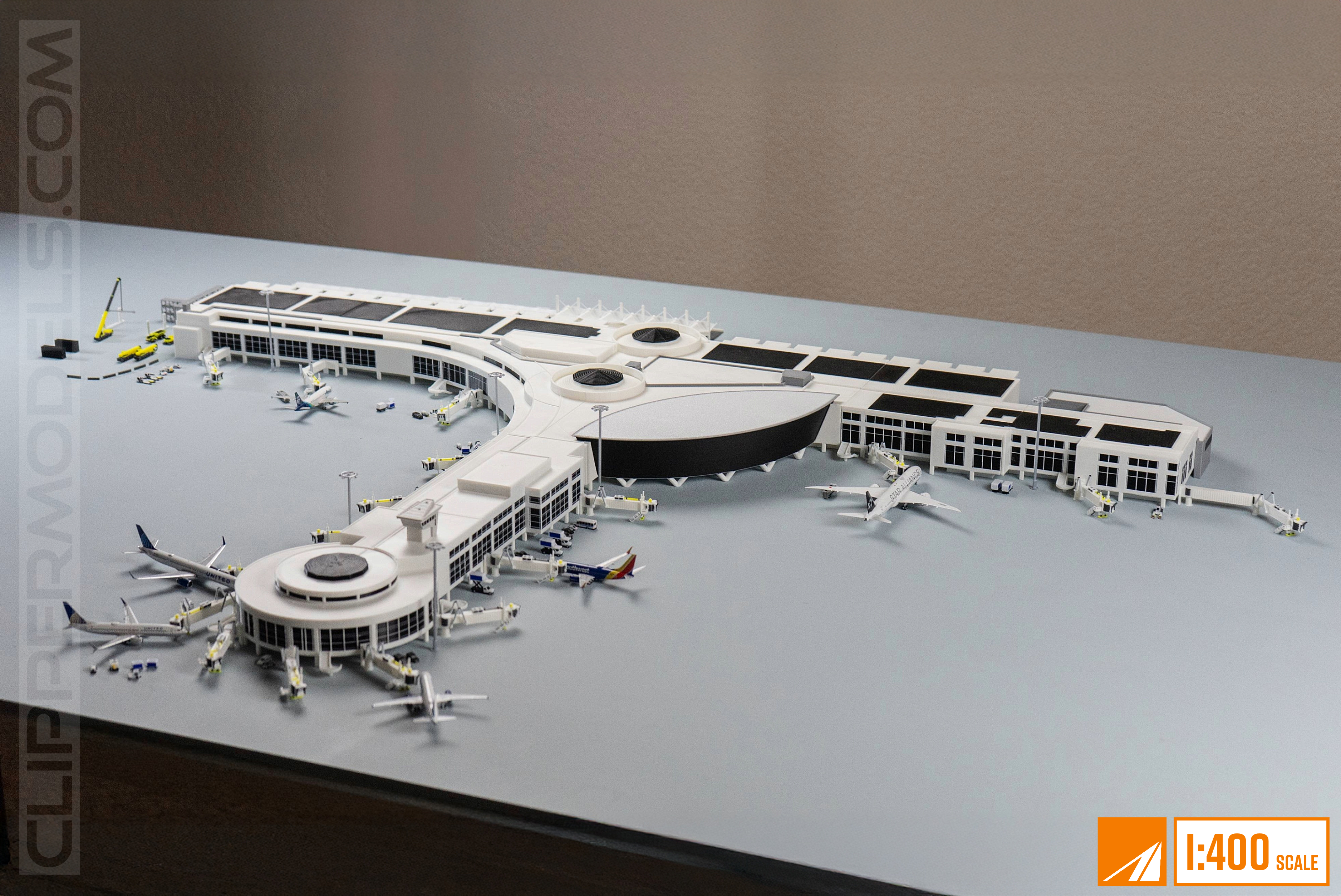 1:400 Scale San Diego International Airport | Terminal 2