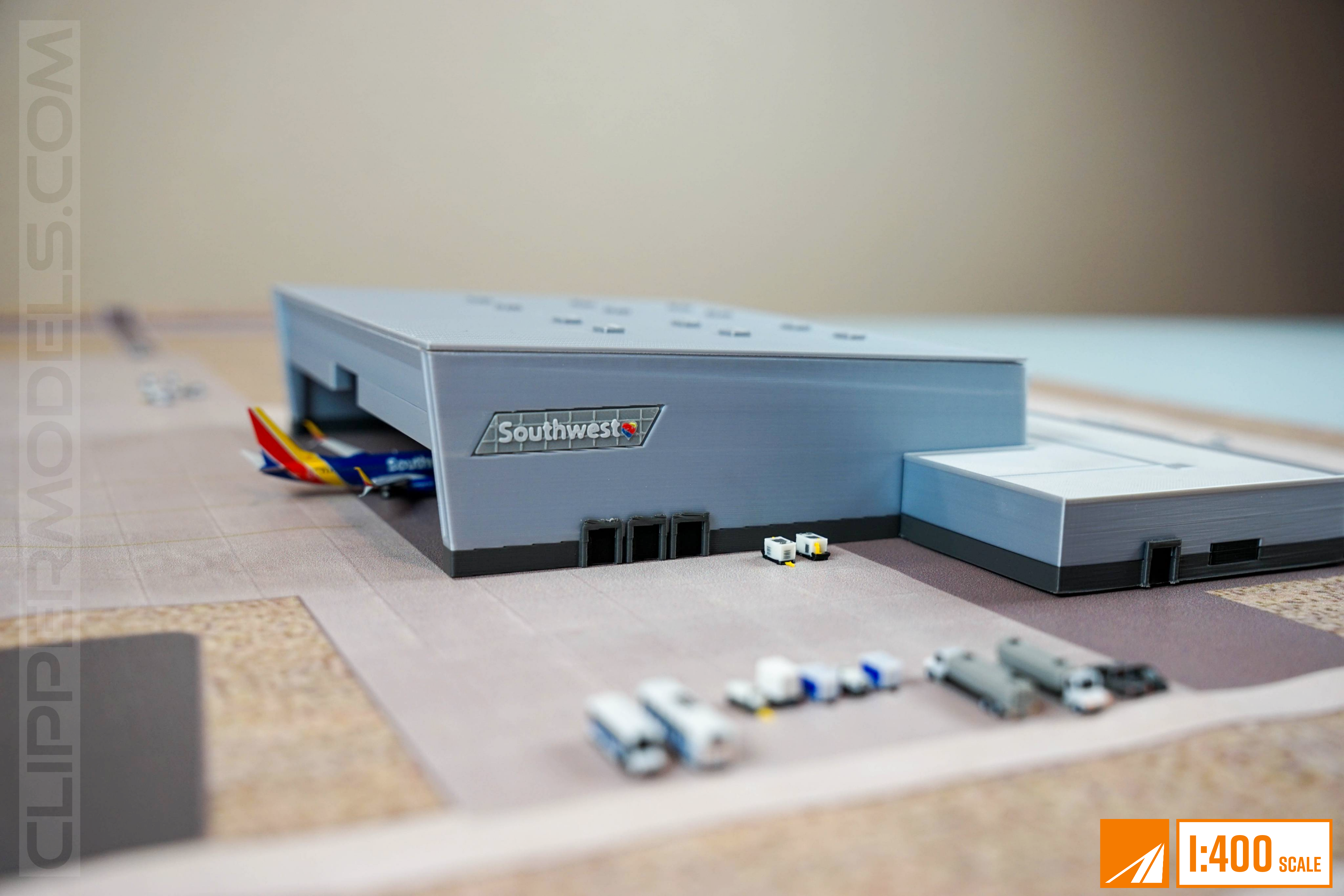 1:400 Aircraft Hanger | Southwest Airlines | KDEN series