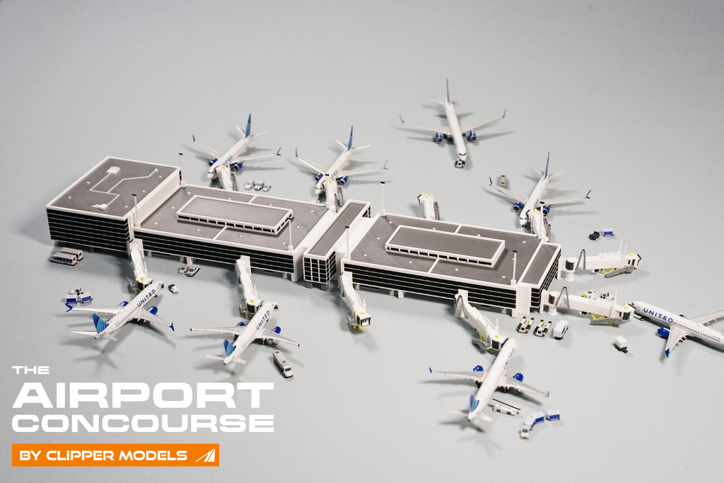 1:400 Model Airport Terminal/ Concourse V2