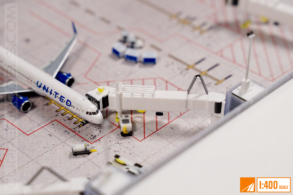 1:400 Aircraft Jetbridge (Detailed)