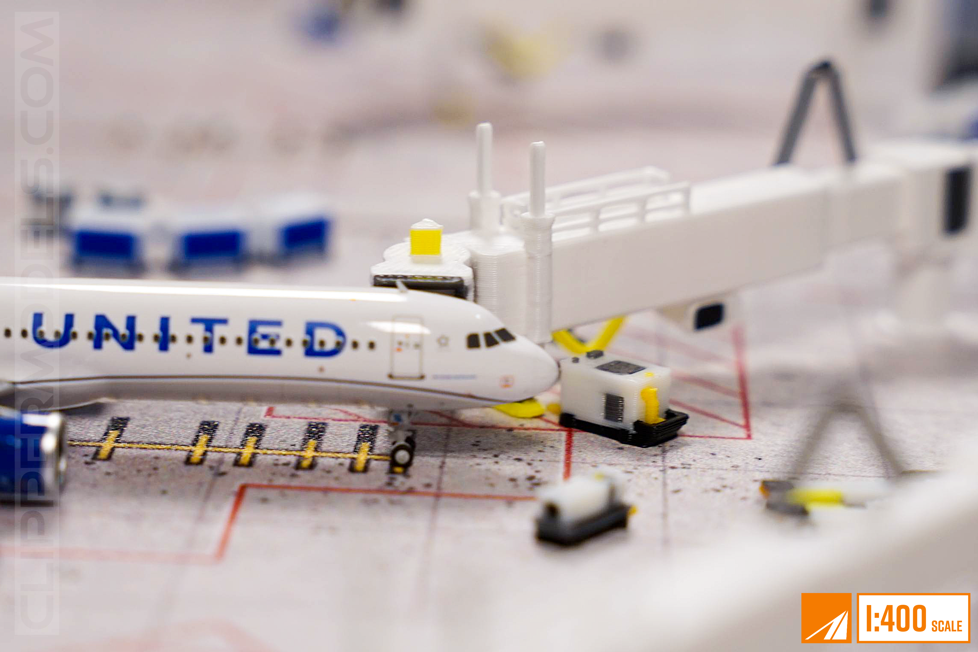 1:400 Aircraft Jetbridge (Detailed)