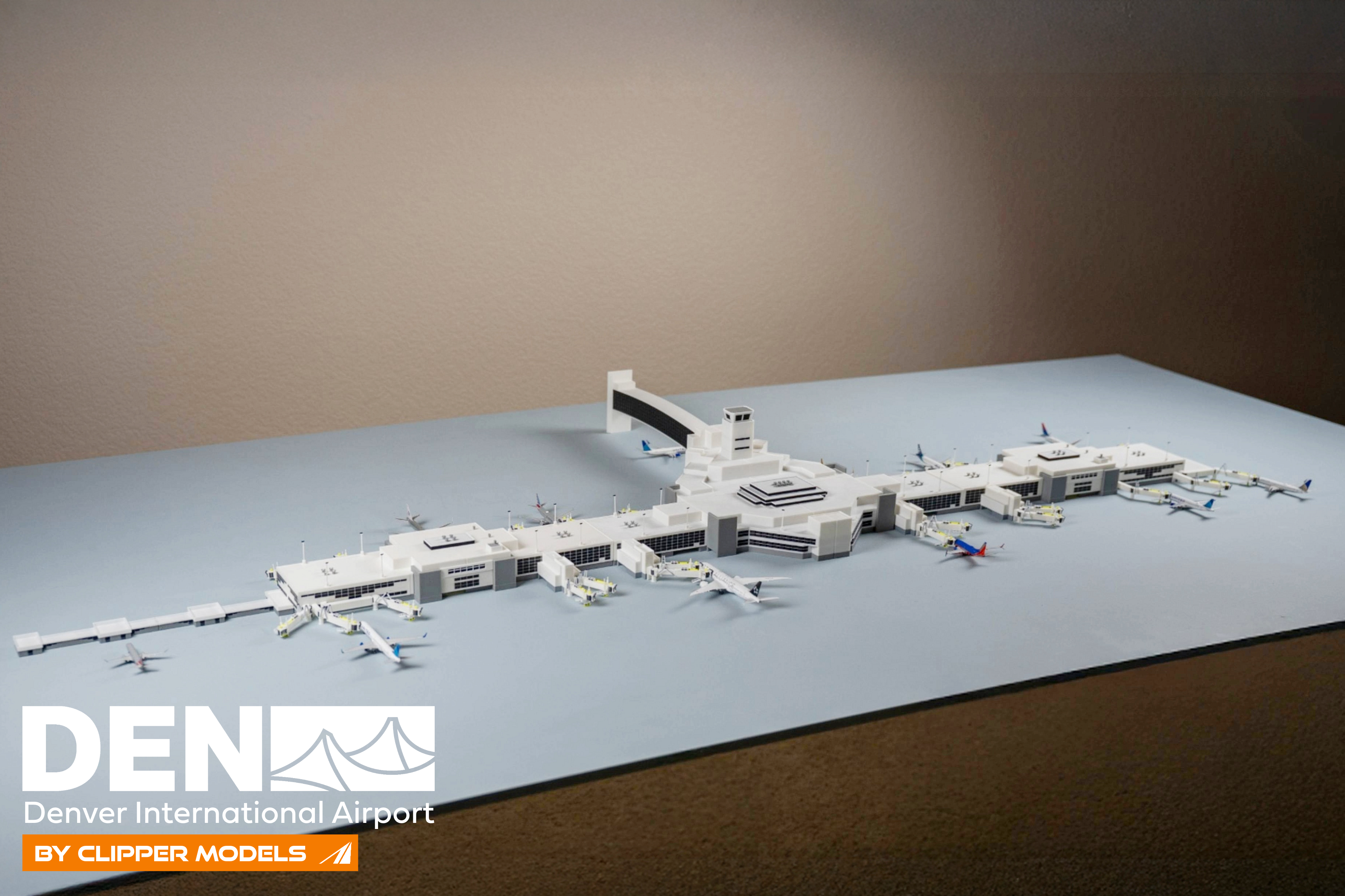 Denver International Airport | A-Gates | 1:400 Scale