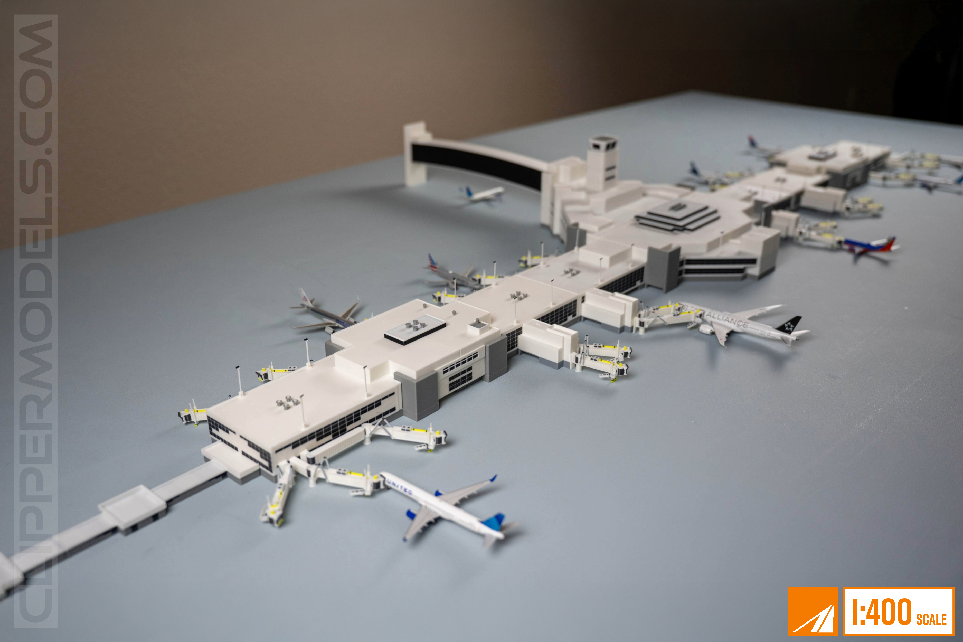 Denver International Airport | A-Gates | 1:400 Scale