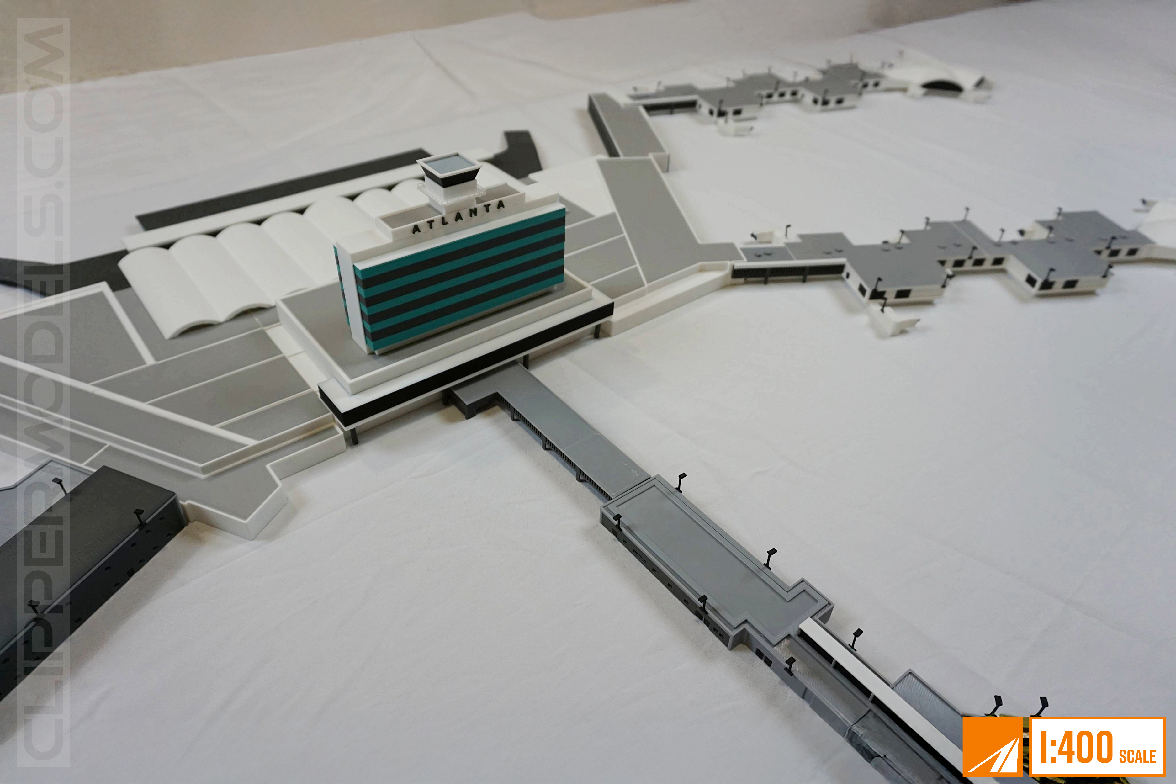 Atlanta International Airport | 1975 | 1:400 Scale