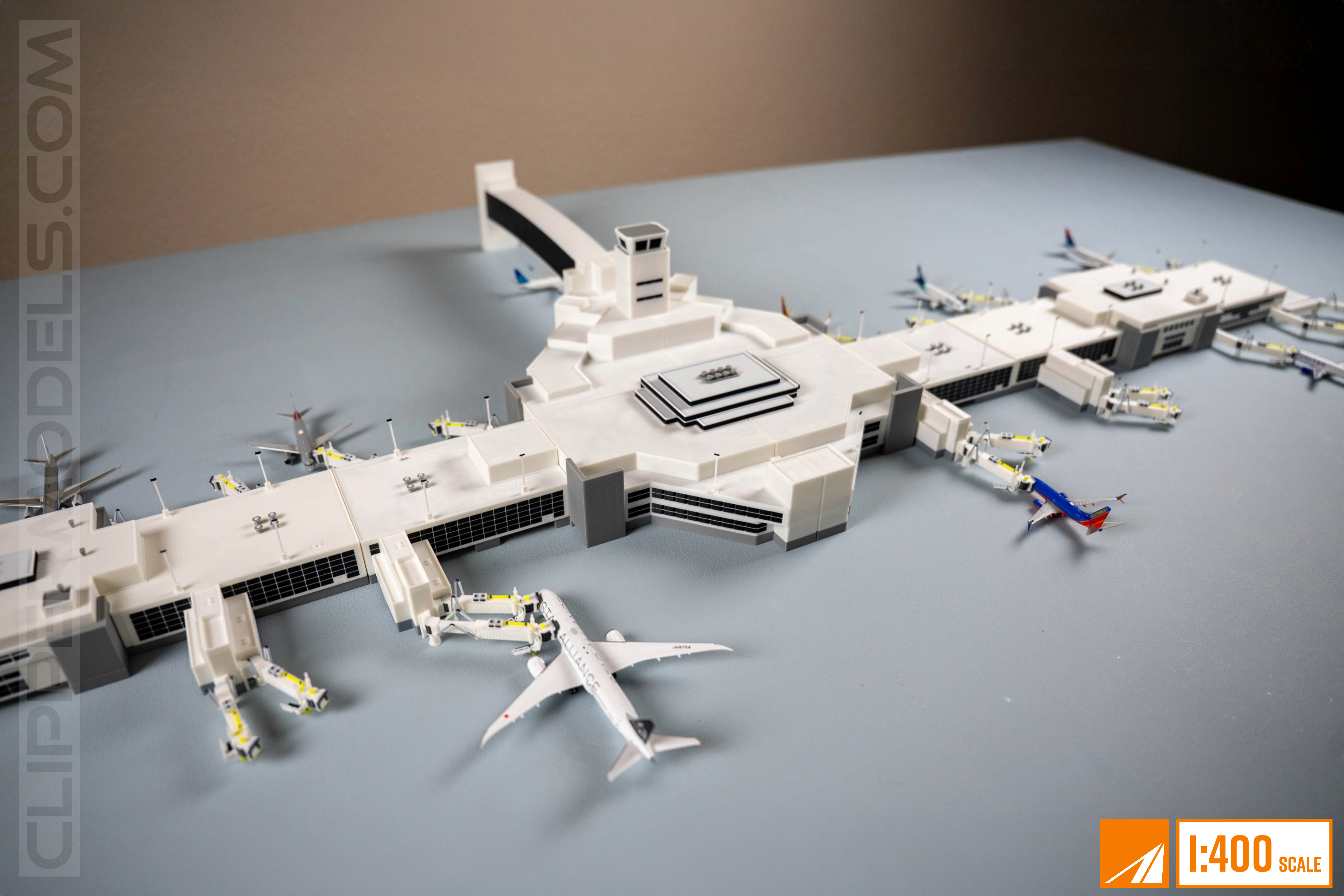 Denver International Airport | A-Gates | 1:400 Scale