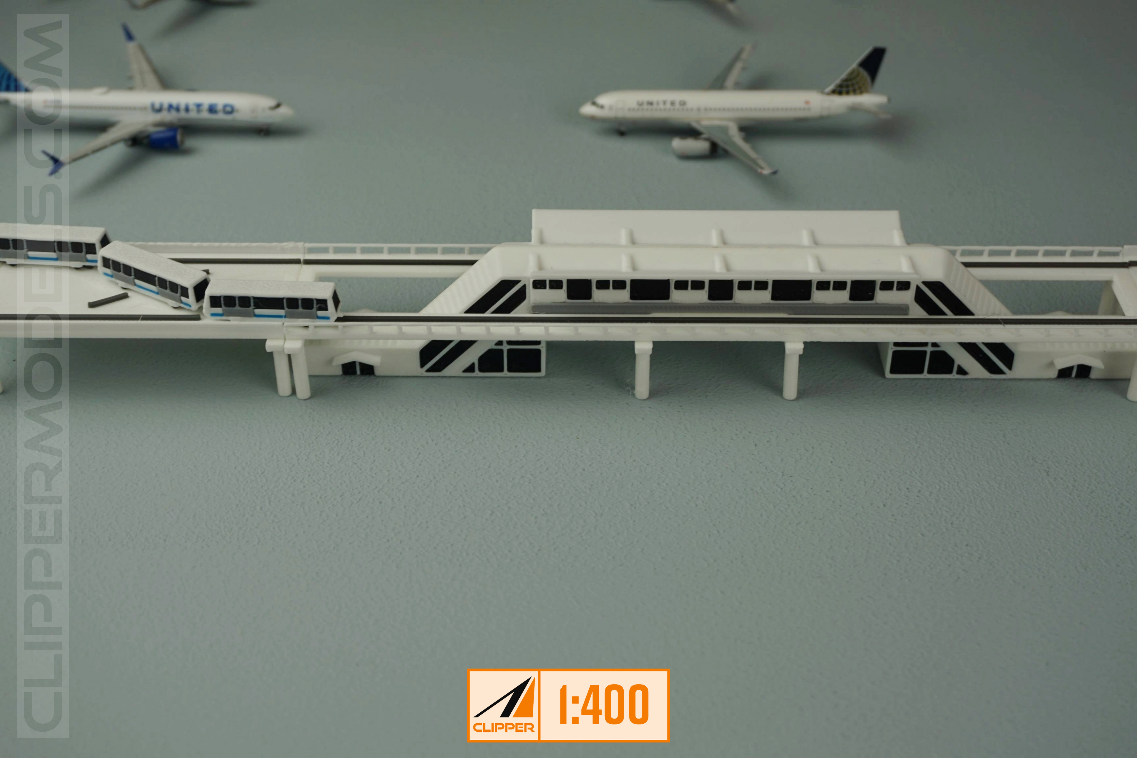 1:400 Automatic People Mover Train | Model Airport Add-on