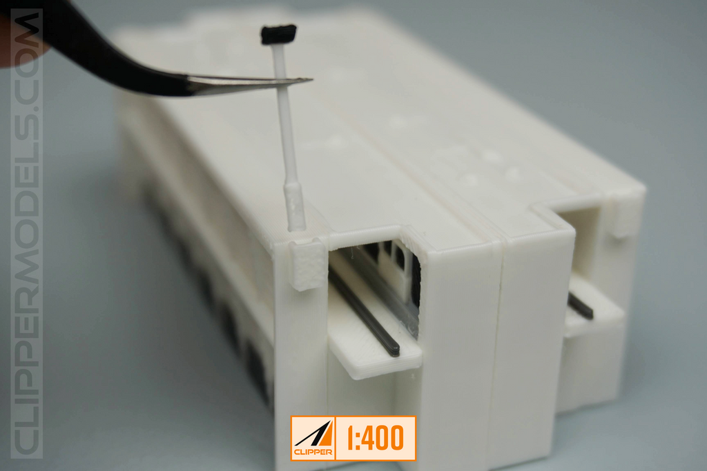 1:400 Automatic People Mover Train | Model Airport Add-on