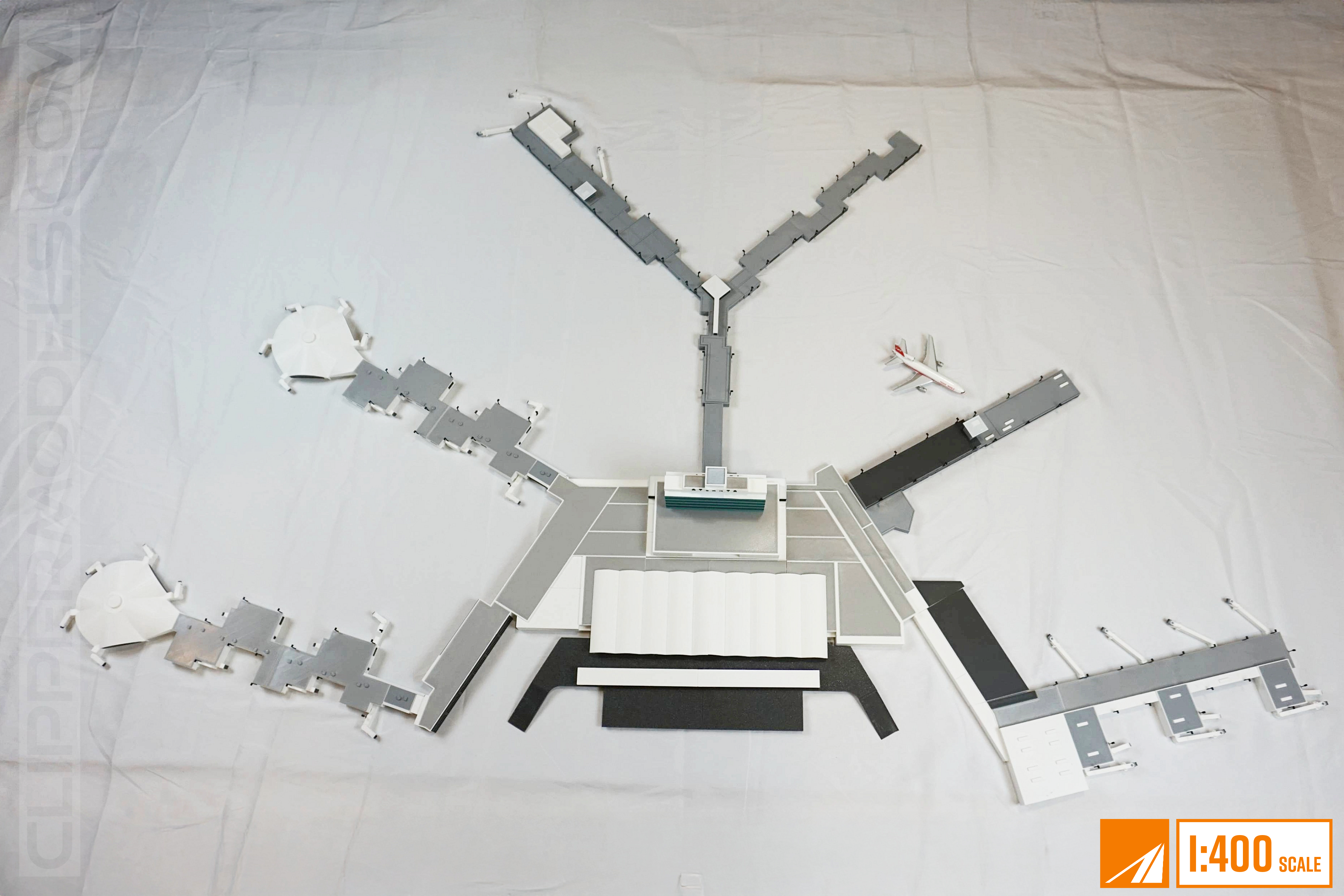 Atlanta International Airport | 1975 | 1:400 Scale